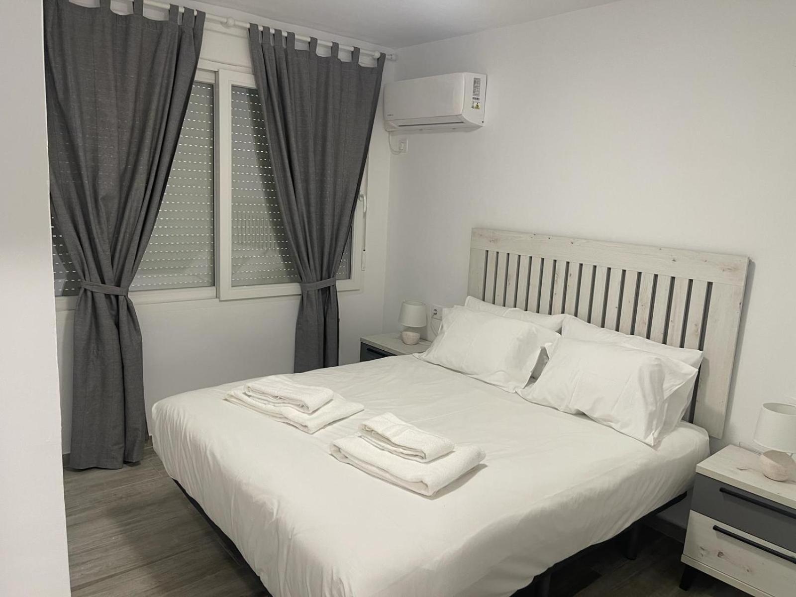 Apartamentos Azonaicas Centro Tendillas Cordoue Extérieur photo